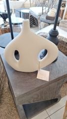 BÜYÜK KOLLU SERAMİK