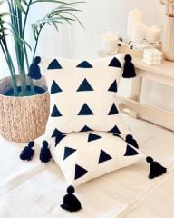 MİNİK ÜÇGENLER YASTIK KILIFI