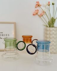 RENKLİ BARDAK KAPAKLI CAM SÜRAHİ